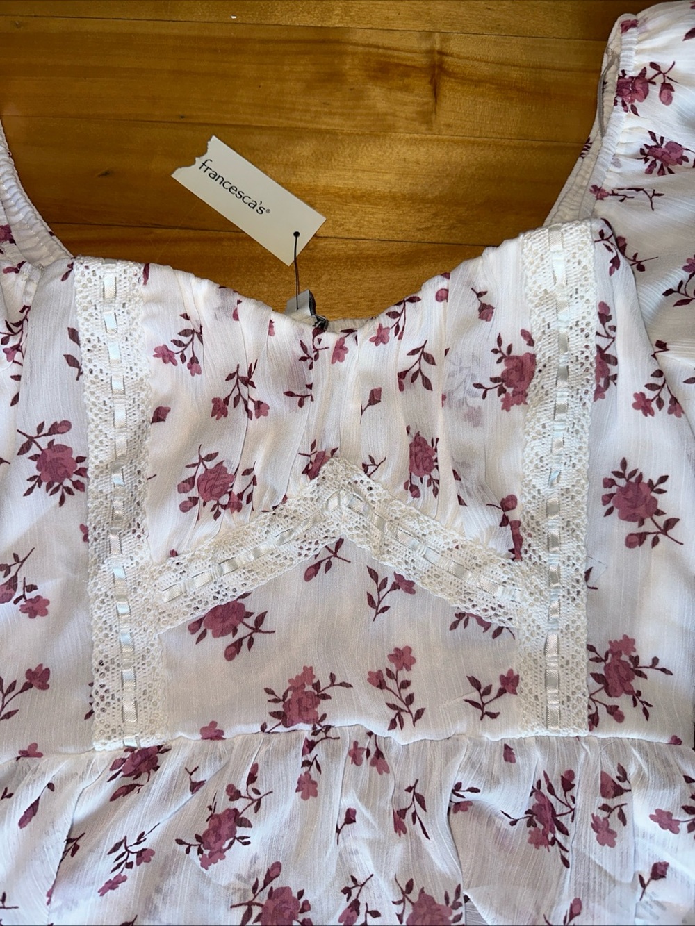 Francesca's Collections White Floral Puff-Sleeve Peplum Top - Picture 2 of 7